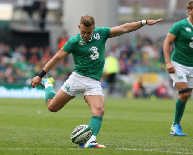 IrelandÕs Ian Madigan