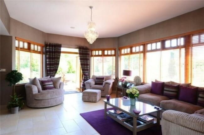 E_8tAmbRRpbn_M3iF9qGiauoLefFmsAjmMB9Ti2J1uBsPTEwMjQ=