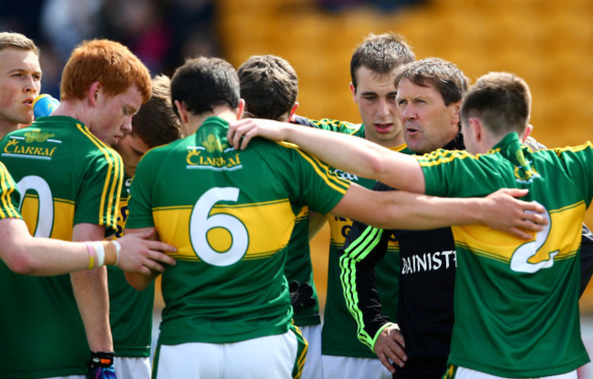 Kerry manager Jack O’Connor with his players before the Sligo game.