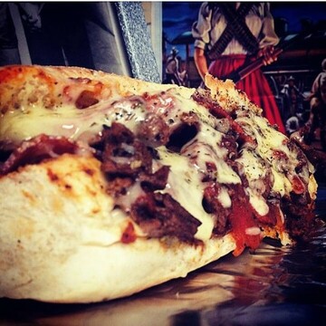 Know what makes Monday better? Philly's Phinest