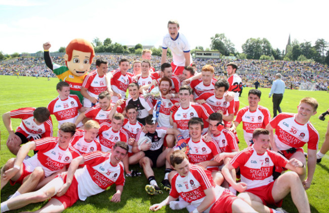 Derry players celebrate winning