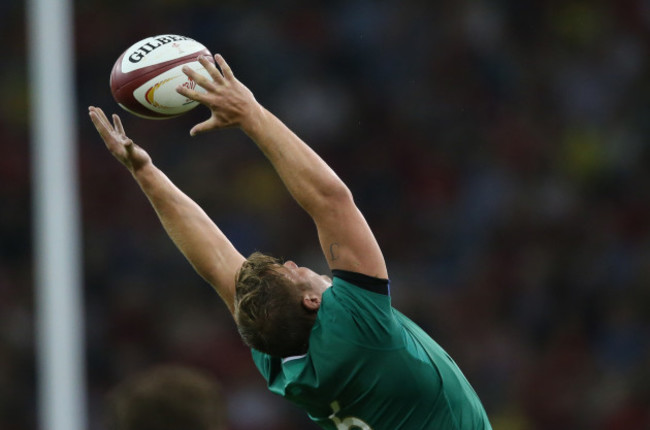 IrelandÕs Jordi Murphy catches the ball general view