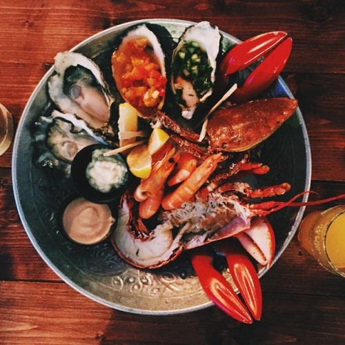 seafood platter @dublinklaw #klaw #seafood #crab #dublin #ireland #vscocam #travelBiz