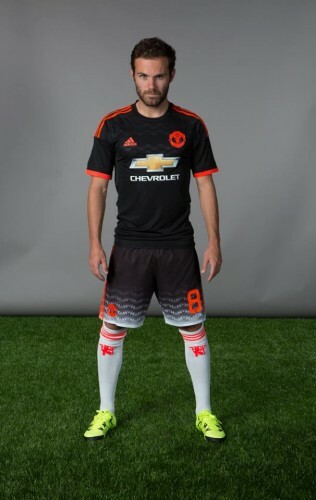 man utd champions league kit