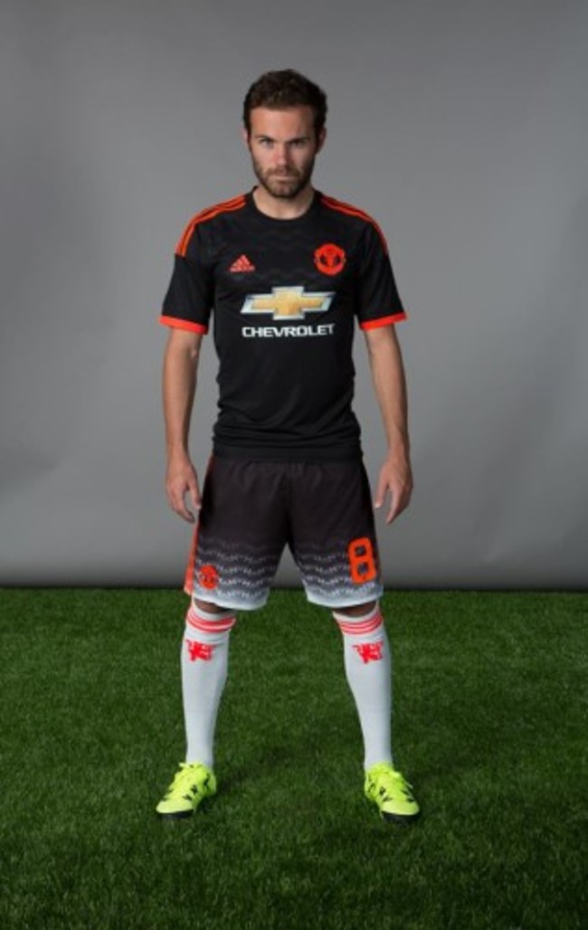 Mata black kit