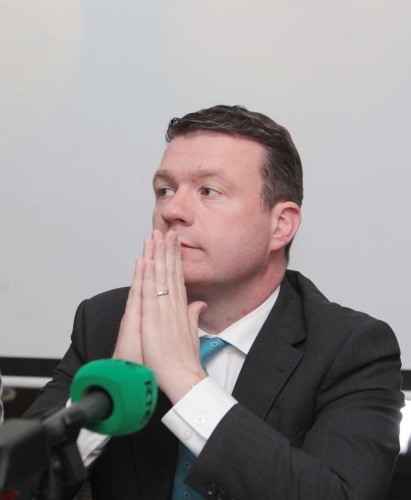 File Photo AN ARMY BOMB disposal unit has been called to the constituency office of Alan Kelly after staff received a suspicious package this morning. Gardai confirmed that they were called to the office in Nenagh, Co Tipperary after the package was deliv
