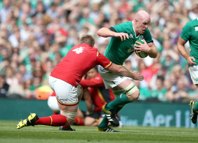 Paul O'Connell with Bradley Davies