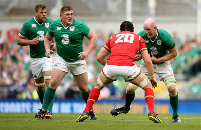 Jordi Murphy, Tadhg Furlong and Paul O'Connell runs at James King