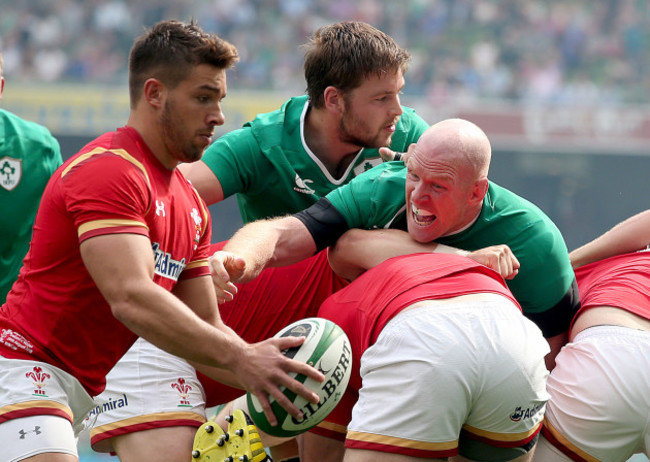 Paul O'Connell with Rhys Webb