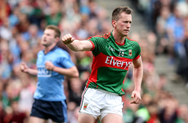 Cillian O&Otilde;Connor celebrates scoring a late penalty