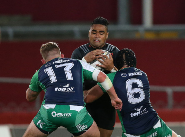 Francis Saili is tackled by Dave Heffernan and John Muldoon