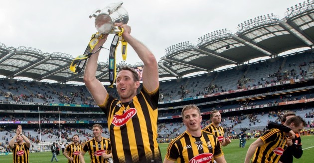 Michael Fennelly lifts the Liam McCarthy