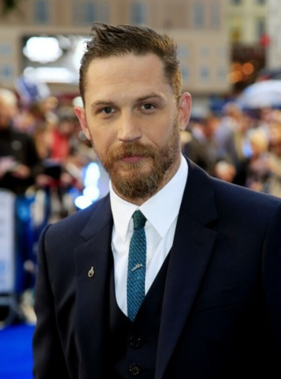 Tom Hardy Thinks His Cringey Old Myspace Photos Are Glorious It S The Dredge