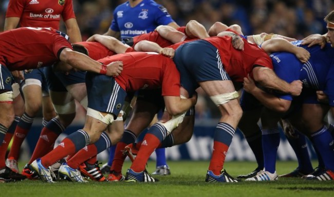Uncontested scrum with Munster&Otilde;s Paul O'Connell in the front row