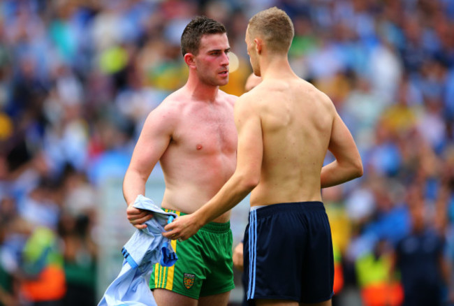 Patrick McBrearty and Paul Mannion exchange jersey's