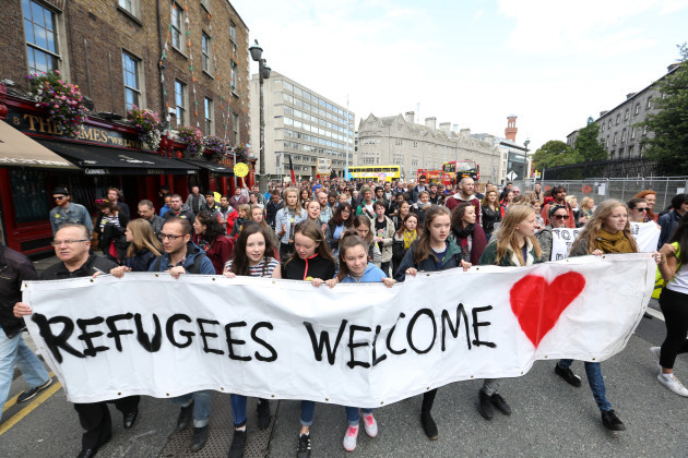 12/09/2015. Refugees Welcome.Pictured hundreds of