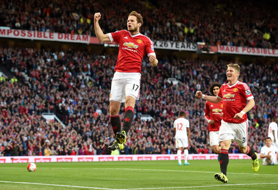 Soccer - Barclays Premier League - Manchester United v Liverpool - Old Trafford