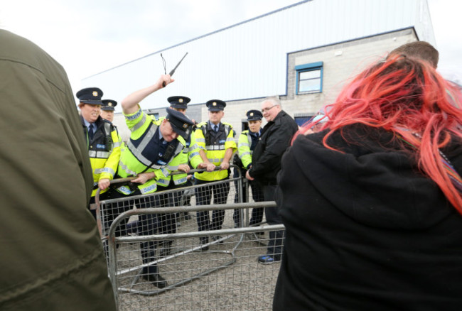 16/9/2015 Garda with anti water protesters outside