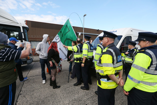 16/9/2015 Garda with anti water protesters outside