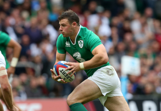 IrelandÕs Robbie Henshaw