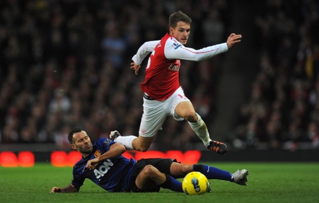 Soccer - Barclays Premier League - Arsenal v Manchester United - Emirates Stadium