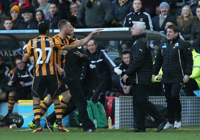 Soccer - Barclays Premier League - Hull City v Newcastle United - KC Stadium