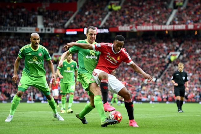 Soccer - Barclays Premier League - Manchester United v Sunderland - Old Trafford