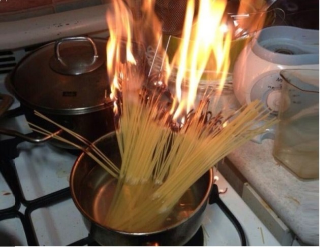 funny-fail-noodles-cooking-pictures1