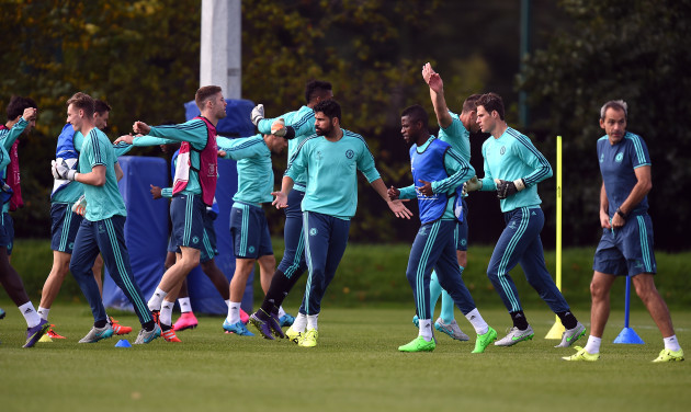 Soccer - UEFA Champions League - Group G - Porto v Chelsea - Chelsea Training Session - Cobham Training Ground