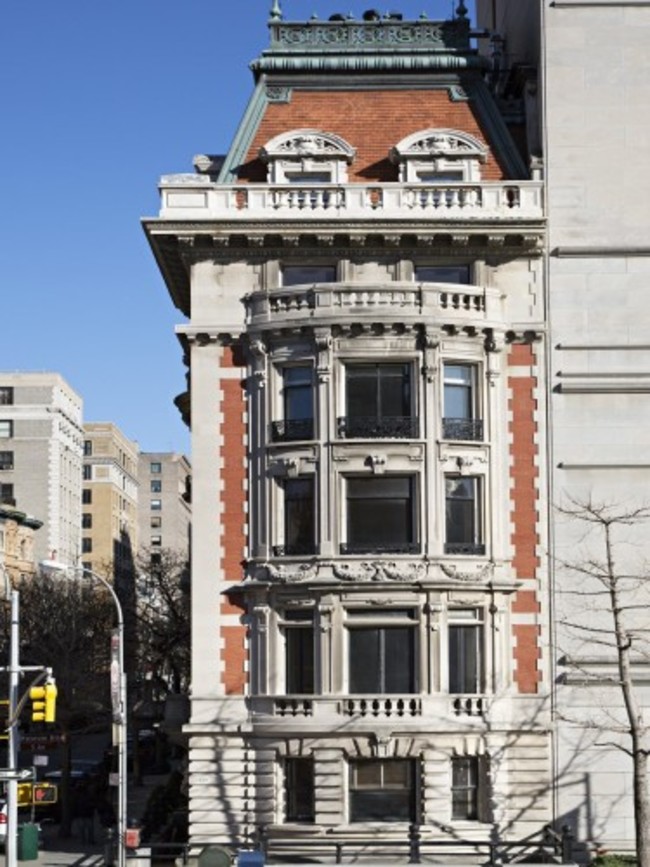 the-corner-location-ensures-that-plenty-of-sun-hits-its-historic-limestone-and-brick-facade