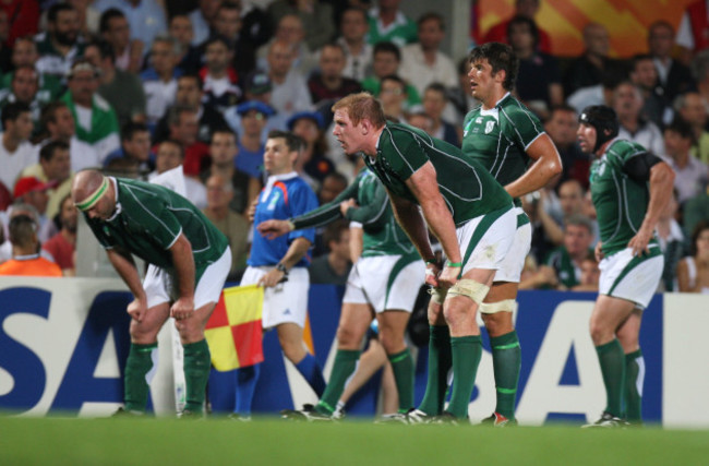 Irish forwards including John Hayes, Paul O'Connell, Donncha O'Callaghan