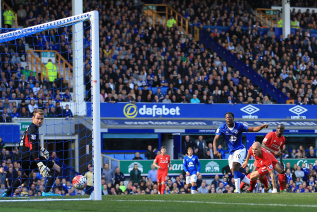 Soccer - Barclays Premier League - Everton v Liverpool - Goodison Park