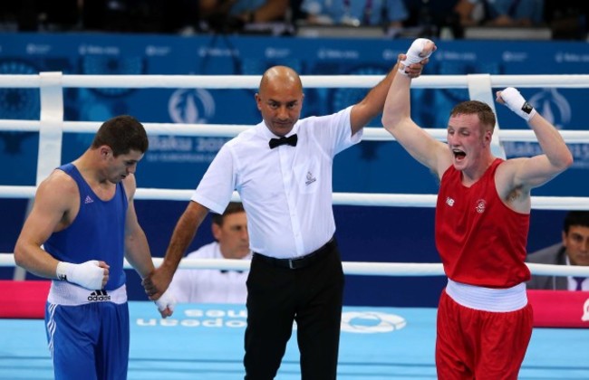 Michael O'Reilly celebrates after defeating Xaybula Musalov