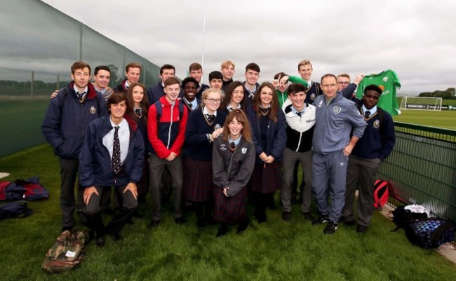 Martin O'Neill with students from Gormanstown College