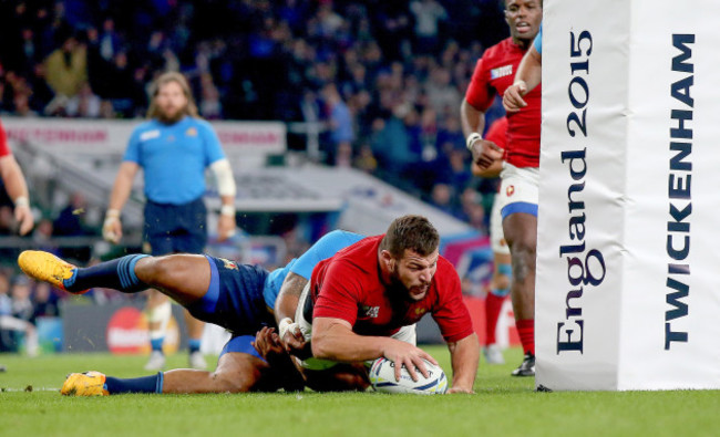 Rabah Slimani scores his sides opening try