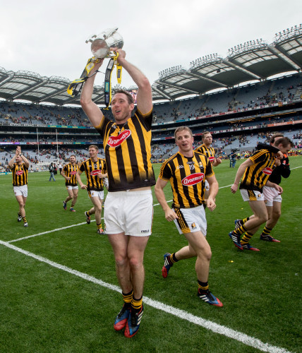Michael Fennelly lifts the Liam McCarthy