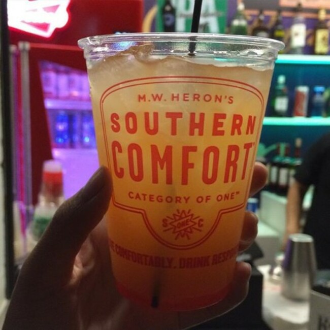 Enjoying Oddball Fest courtesy of Southern Comfort tonight. Tasting SoCo's exclusive cocktail, the SoCo Punchline. @oddballfest @southerncomfort