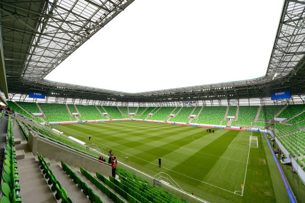 Soccer - UEFA Euro 2016 - Qualifying - Group F - Hungary v Northern Ireland - Albert Florian Stadium
