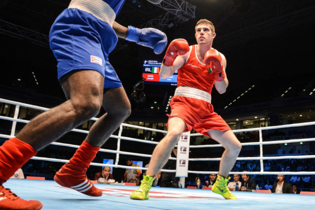 Joseph Ward in action against Julio La Cruz