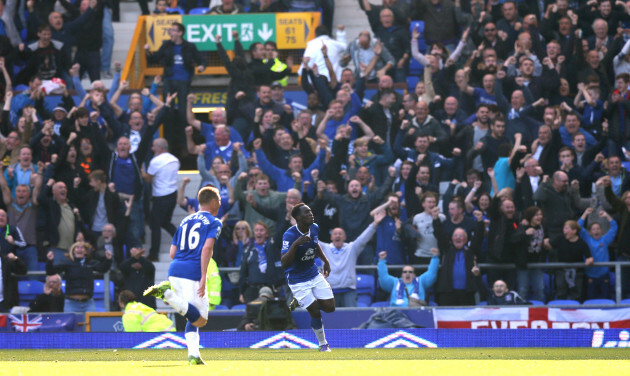 Soccer - Barclays Premier League - Everton v Liverpool - Goodison Park