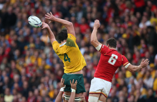 AustraliaÕs Kane Douglas and Sam Warburton general view lineout