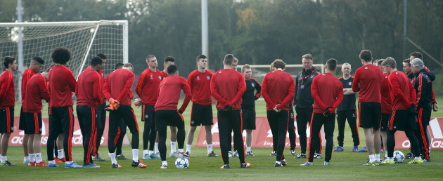 Soccer - UEFA Champions League - Group B - CSKA Moscow v Manchester United - Manchester United Training Session - Carrington Training Ground