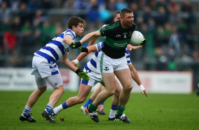 Shane Nolan tackles Tomas OÕSe