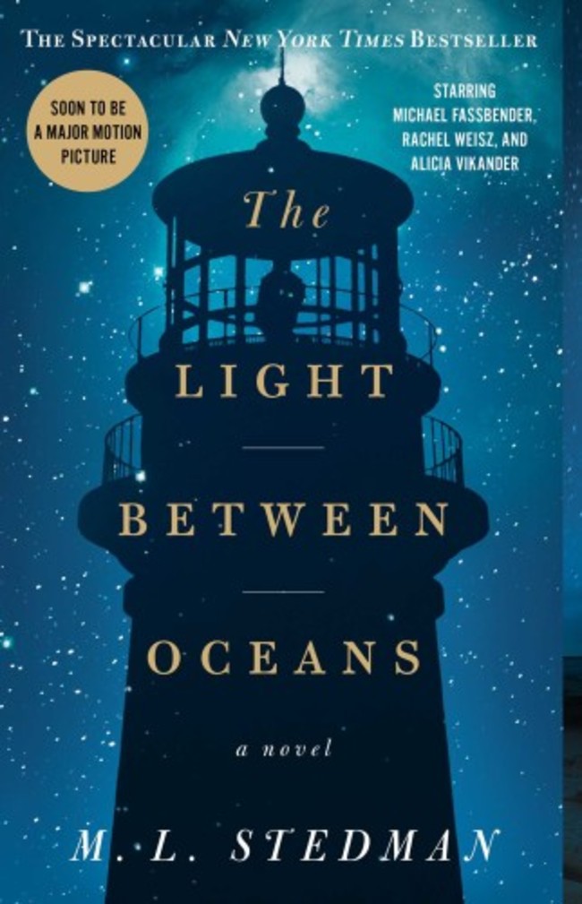 the-light-between-oceans-9781451681758_hr