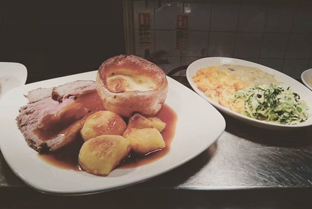 A delicious Sunday roast; the makings of a perfect Sunday. #sunday #sundayroast #roast #food #delicious #fullers #perfect #beef