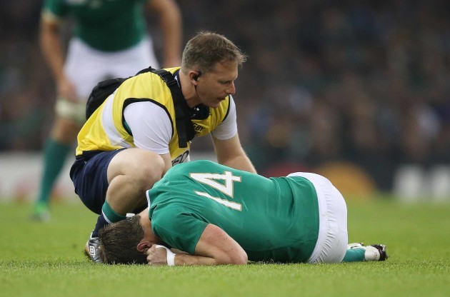 IrelandÕs Tommy Bowe injured