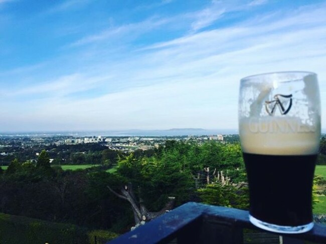 #cheers @dublinguinness #thebluelight #sunshine #view #dublinmountains