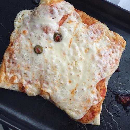 Mummy pizza :/
