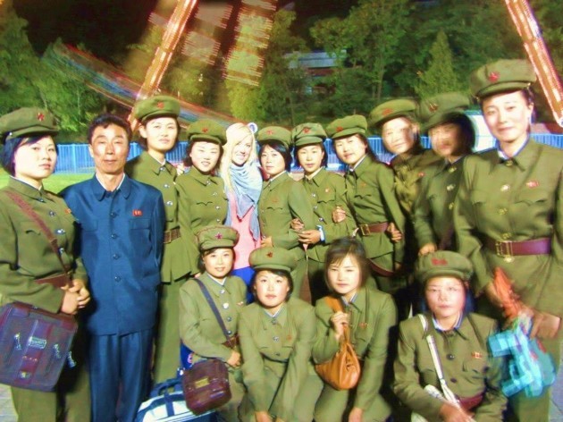 anna-was-able-to-snap-this-picture-with-some-of-the-female-north-korean-military-personnel-before-their-platoon-leader-spotted-them