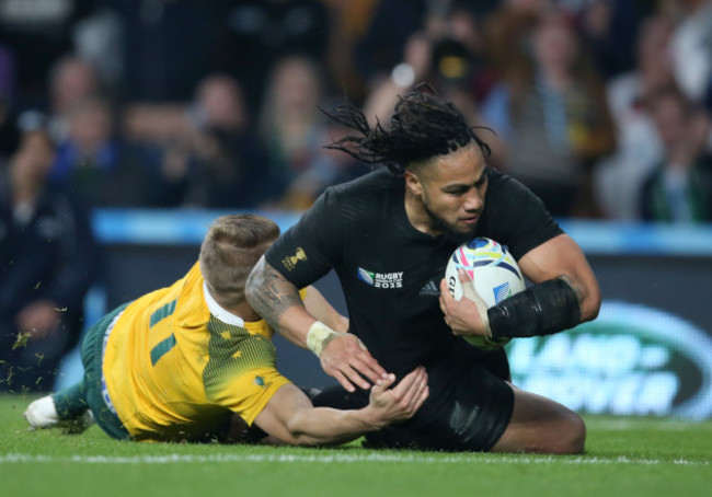 Ma'a Nonu scores a try despite Drew Mitchell